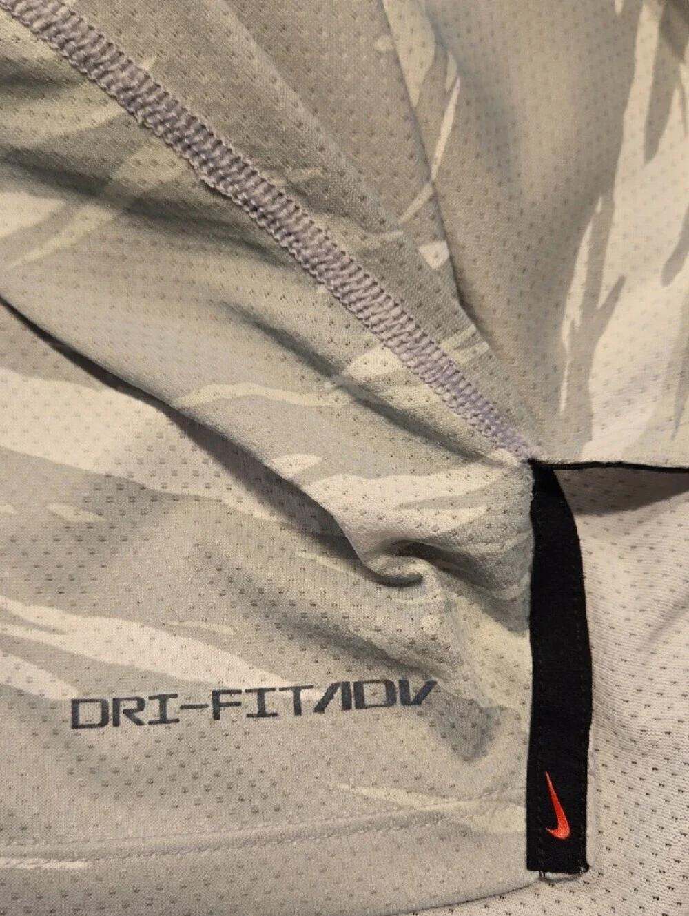 Nike Tiger Woods ADV Camo Blade Polo DA3072 100 White Photon Dust Sz XXL